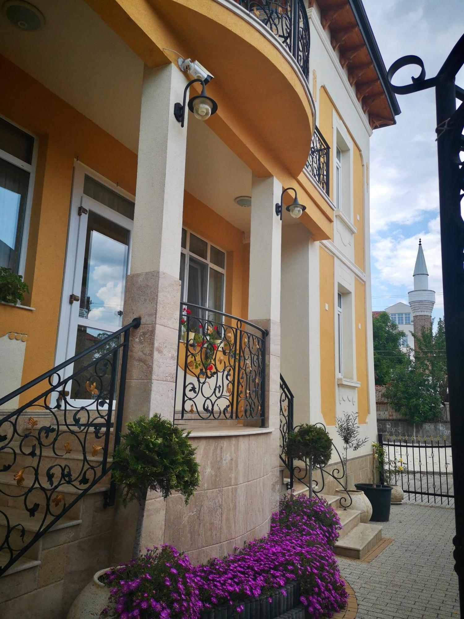 Villa Paris ヒサリャ エクステリア 写真
