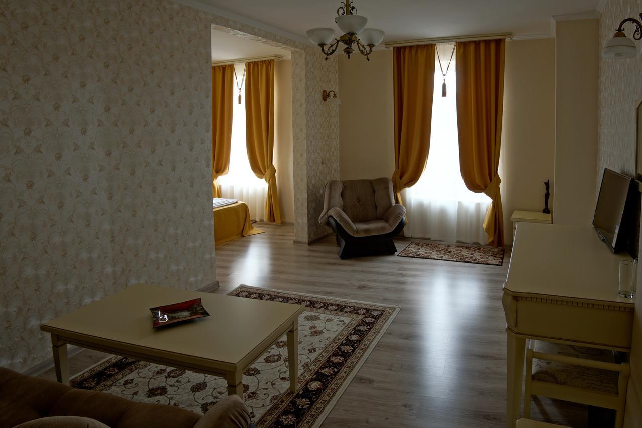 Villa Paris ヒサリャ エクステリア 写真